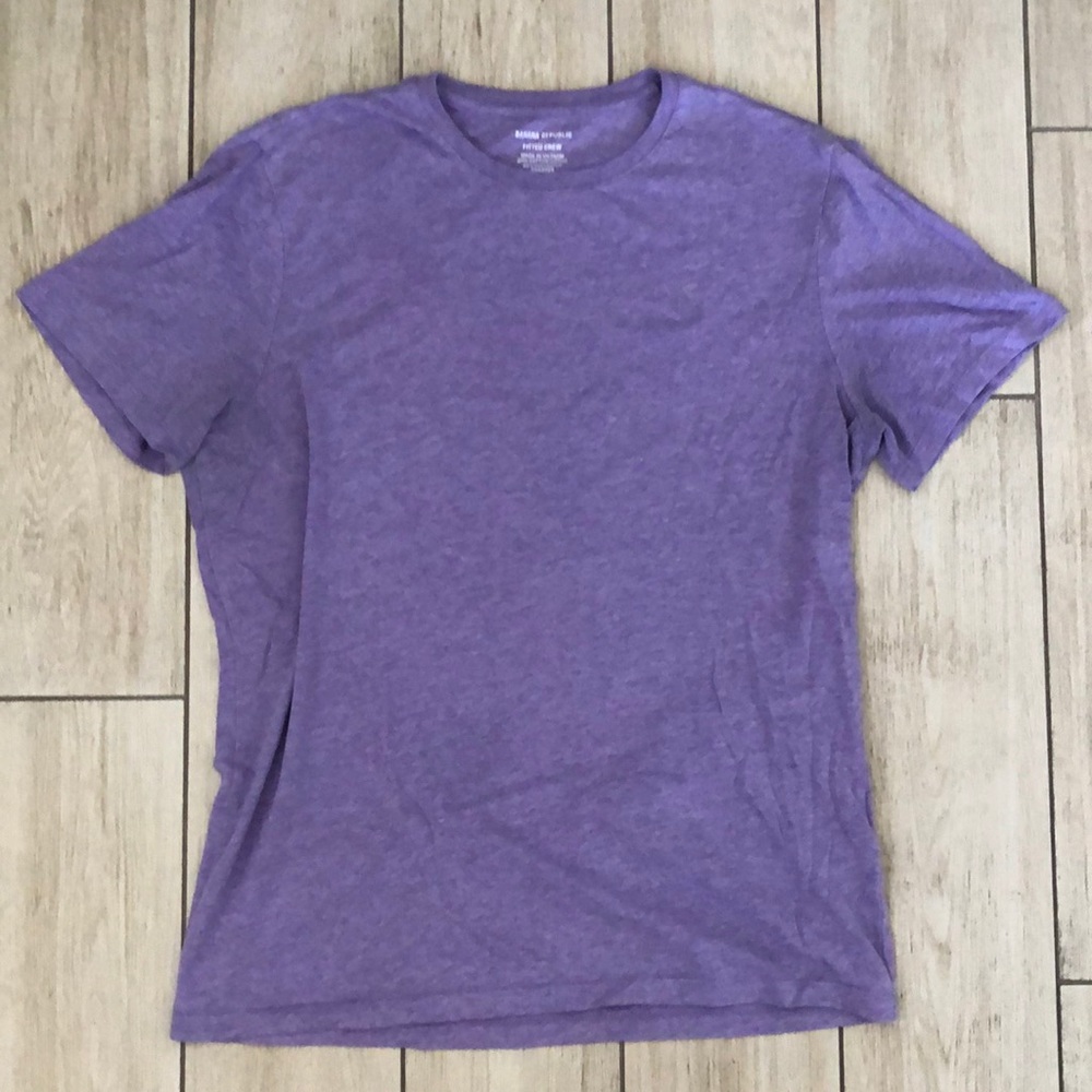 Banana republic fitted crew shirt